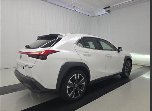 2020 Lexus UX 250h Base