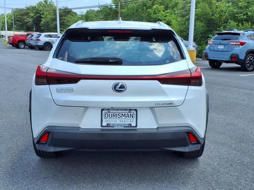 2020 Lexus UX 250h Base