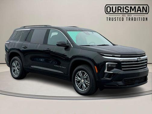 Black Metallic 2024 Chevrolet Traverse LT