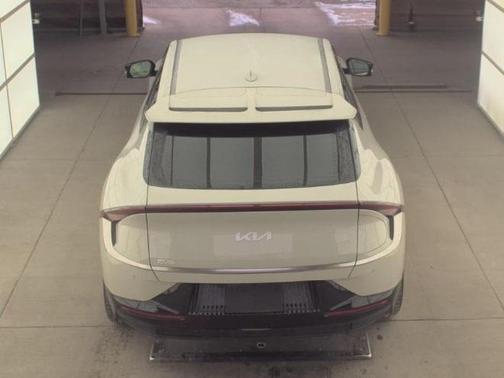 2023 Kia EV6 Wind
