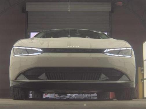 2023 Kia EV6 Wind