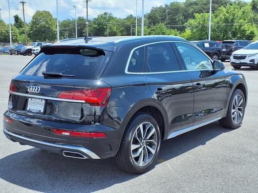 2024 Audi Q5 45 S line quattro Premium