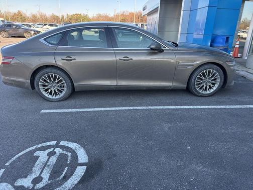 2023 Genesis G80 2.5T