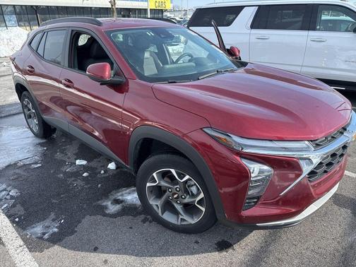 2024 Chevrolet Trax LT