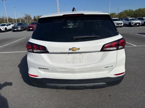 Summit White 2024 Chevrolet Equinox LT