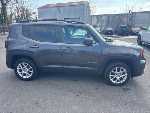 2021 Jeep Renegade Latitude