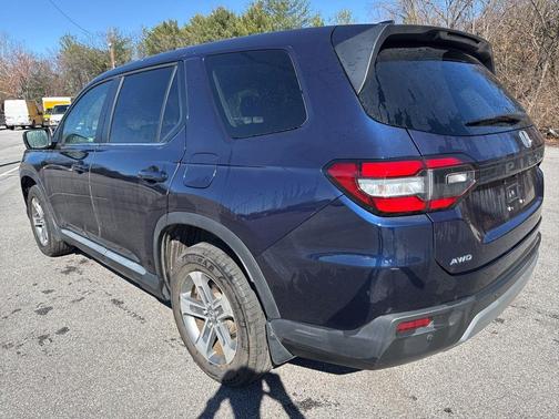 2023 Honda Pilot EX-L 7-Passenger