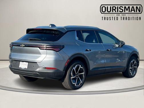 2026 Chevrolet Equinox EV LT 2