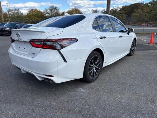 2024 Toyota Camry SE Nightshade