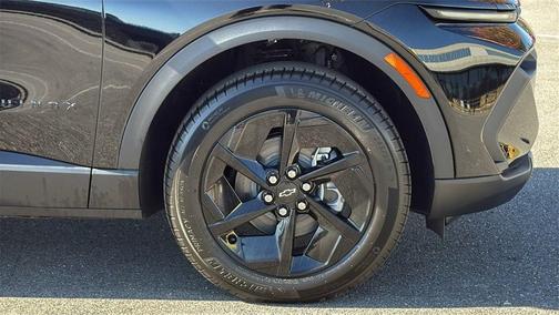 2026 Chevrolet Equinox EV LT 1