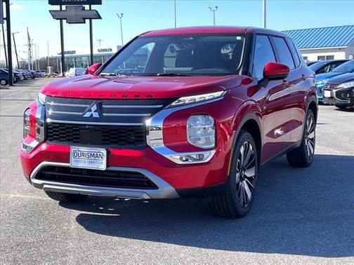 2025 Mitsubishi Outlander SE