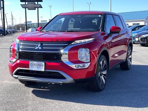 2025 Mitsubishi Outlander SE