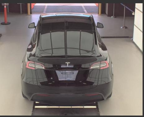 2021 Tesla Model Y Standard Range