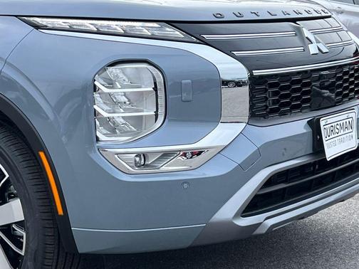 2026 Mitsubishi Outlander SEL