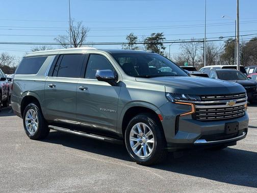 2023 Chevrolet Suburban Premier