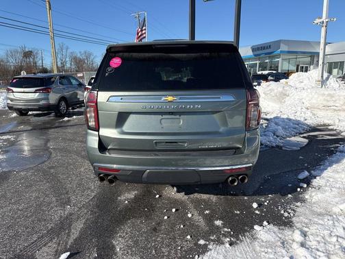 2023 Chevrolet Suburban Premier