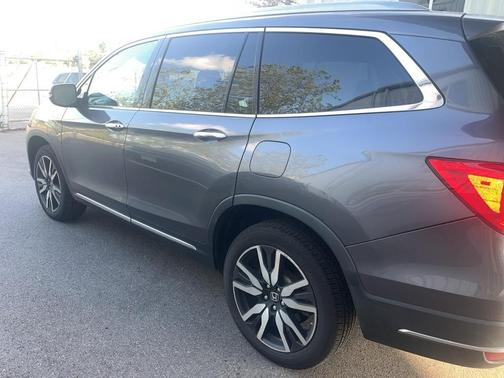 2020 Honda Pilot Touring 7-Passenger