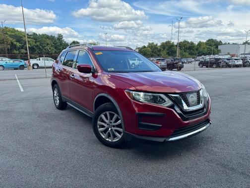 2017 Nissan Rogue SV