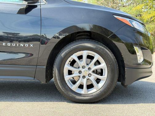 Black Metallic 2020 Chevrolet Equinox 1LT