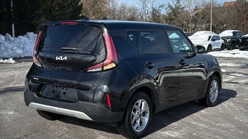 2023 Kia Soul LX