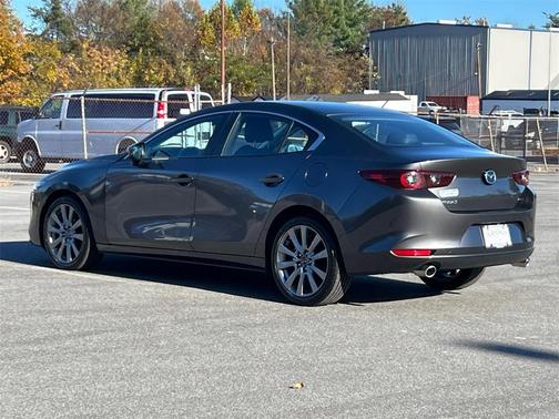 2025 Mazda Mazda3 FWD w/Preferred Package