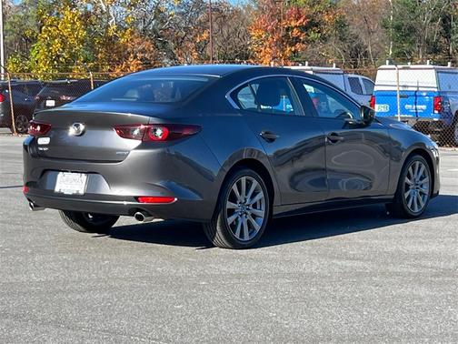 2025 Mazda Mazda3 FWD w/Preferred Package