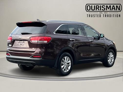 2016 Kia Sorento LX