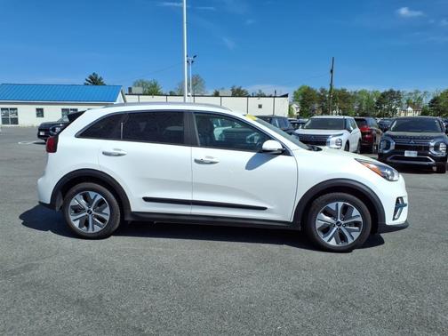 2022 Kia Niro EV EX
