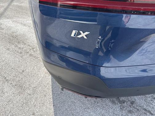 2024 BMW iX xDrive50