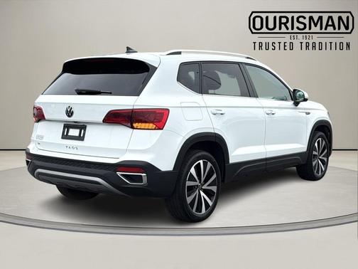 2024 Volkswagen Taos 1.5T SE