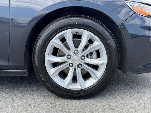 Ash 2023 Chevrolet Malibu LT