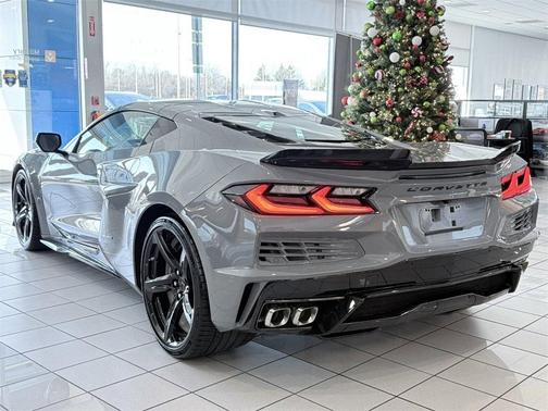 2025 Chevrolet Corvette E-Ray