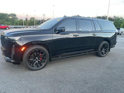 2022 Cadillac Escalade ESV Sport