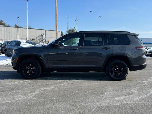 2024 Jeep Grand Cherokee L Laredo