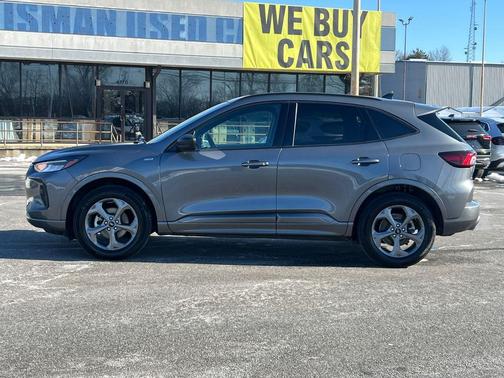 2024 Ford Escape ST-Line
