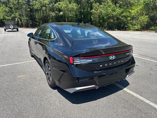 Black 2025 Hyundai SONATA SEL