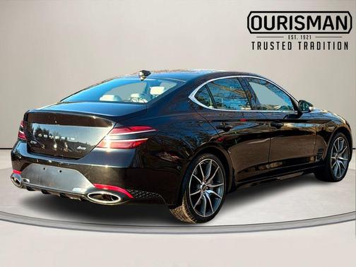 2024 Genesis G70 2.5T