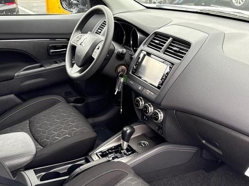 2025 Mitsubishi Outlander Sport 2.0 ES