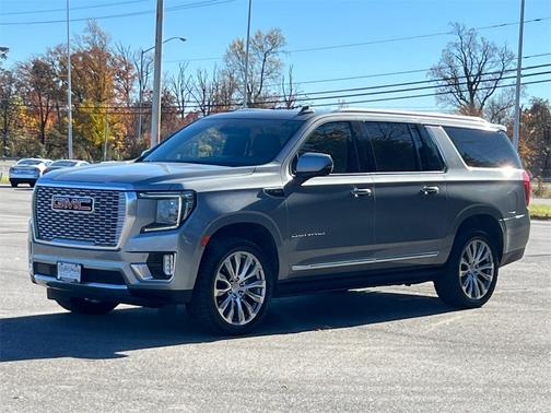 2023 GMC Yukon XL Denali