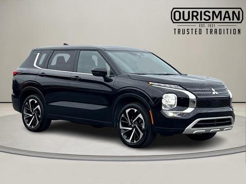 2024 Mitsubishi Outlander SE