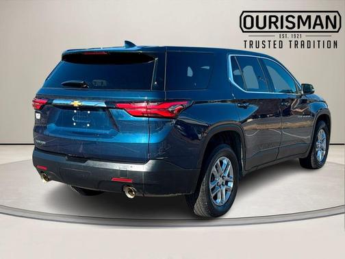 2023 Chevrolet Traverse LS