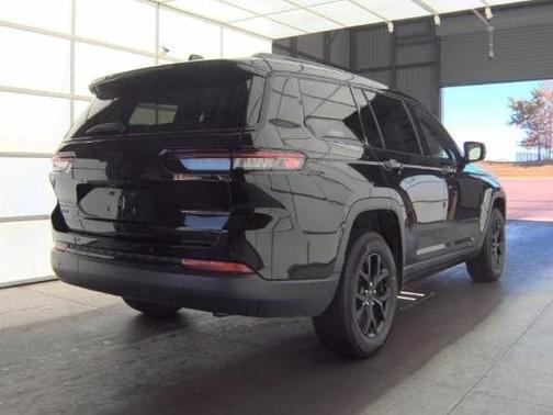 2024 Jeep Grand Cherokee L Laredo