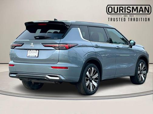 2026 Mitsubishi Outlander SEL