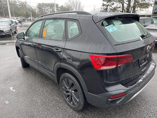 2024 Volkswagen Taos 1.5T S