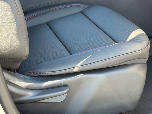 Sterling Gray Metallic 2026 Chevrolet Trax 2RS