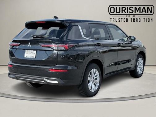 2025 Mitsubishi Outlander ES