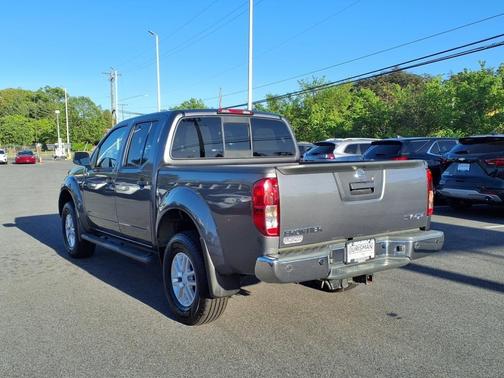 2020 Nissan Frontier SV