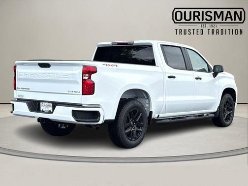 2026 Chevrolet Silverado 1500 Custom