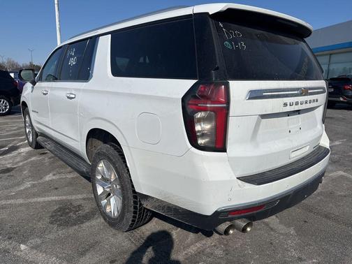 2023 Chevrolet Suburban Premier