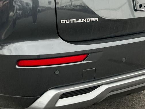 2026 Mitsubishi Outlander SEL